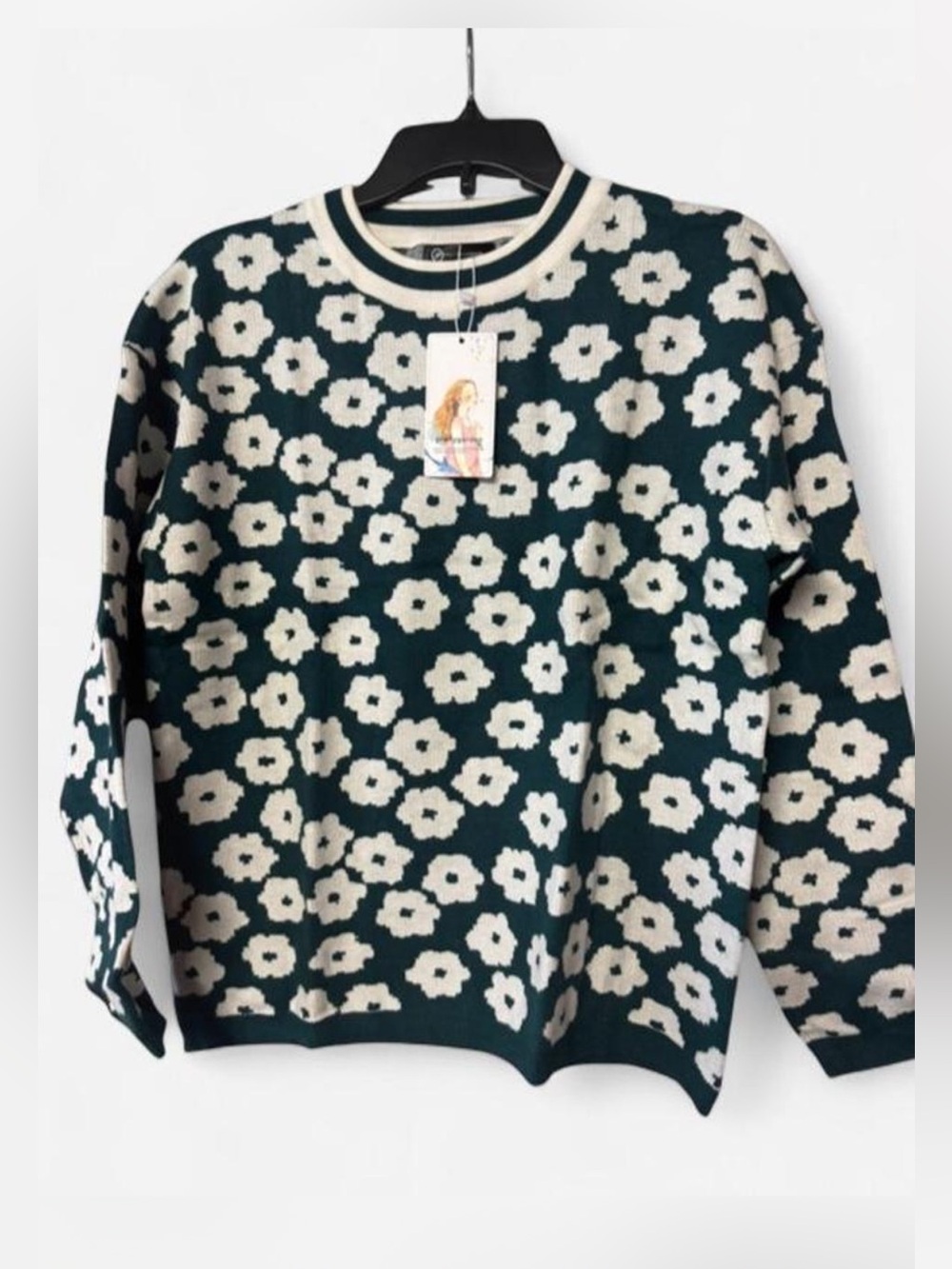 Floral Crewneck Sweater in Dark Green and Cream